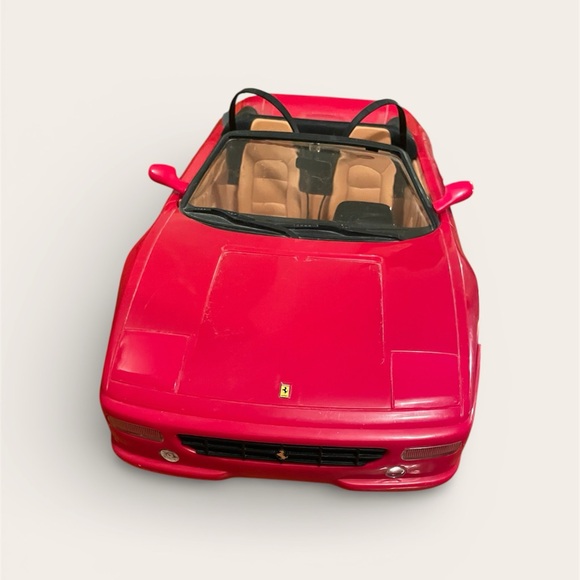 Barbie Red Ferrari remote control car - Picture 4 of 5
